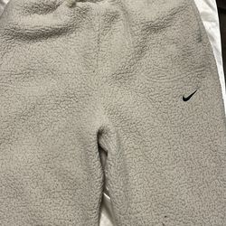 Nike fur pants