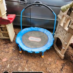 Little Tikes Trampoline 