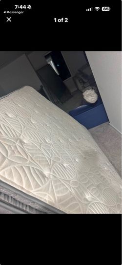QUEEN SIZE MATTRESS