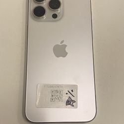 iPhone 15 Pro Max Fully Unlocked 