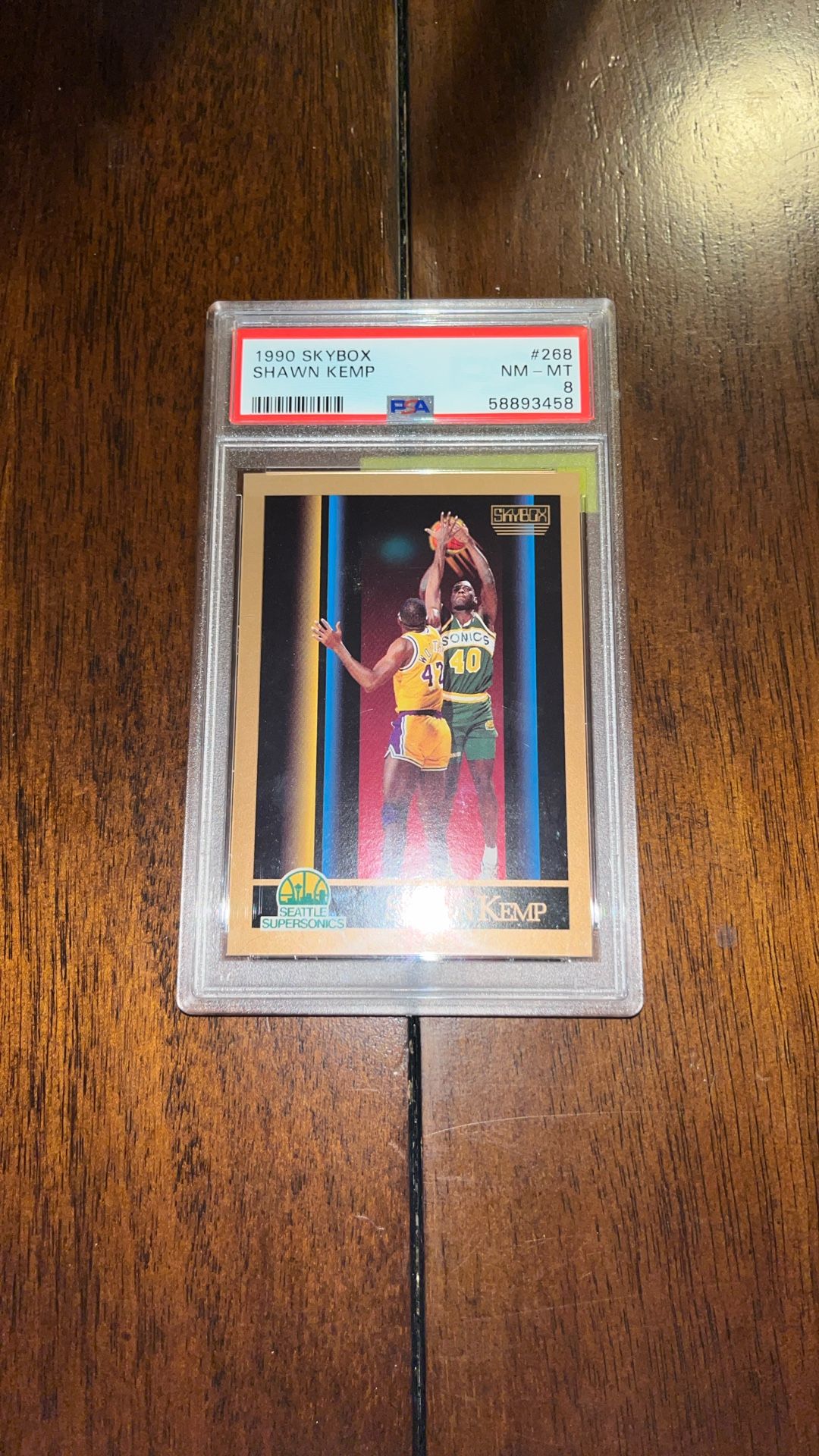 Shawn Kemp 1990 Skybox PSA 8