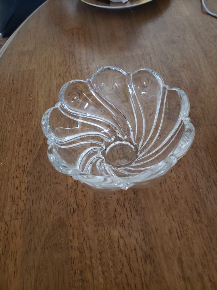 Mikasa Crystal Dish