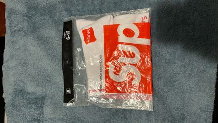Hanes Supreme socks (White)