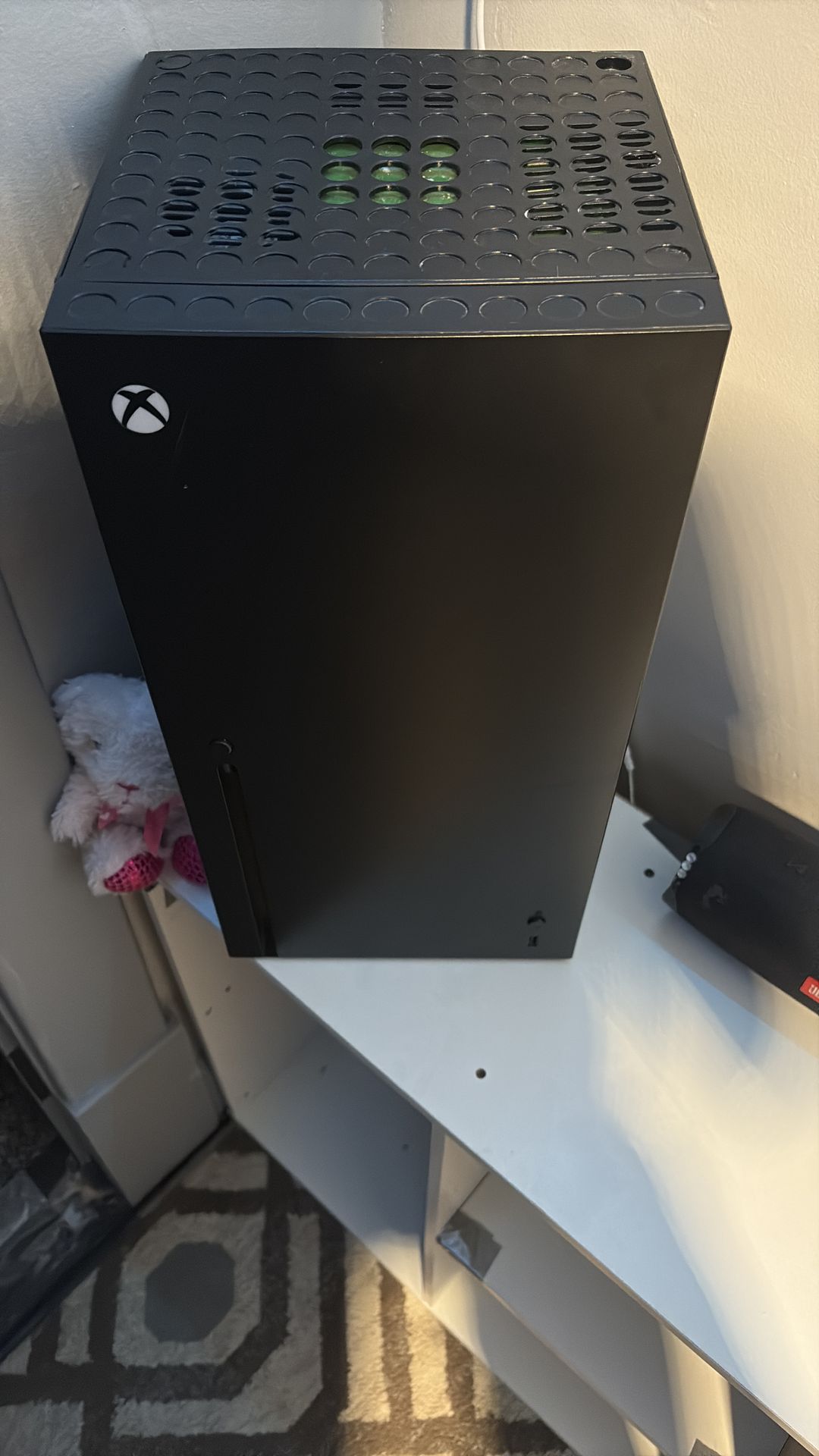Xbox series X mini fridge brand new just everything works