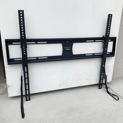 (Brand New) $19 Large TV Wall Mount for 37-85” TVs Tilt Bracket Max VESA 800x600mm, Max 132Lbs