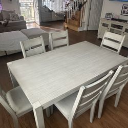 DINING SET 
