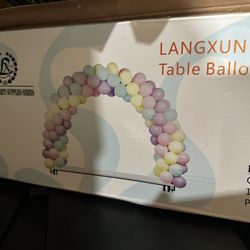 Tablet Ballon Arch 