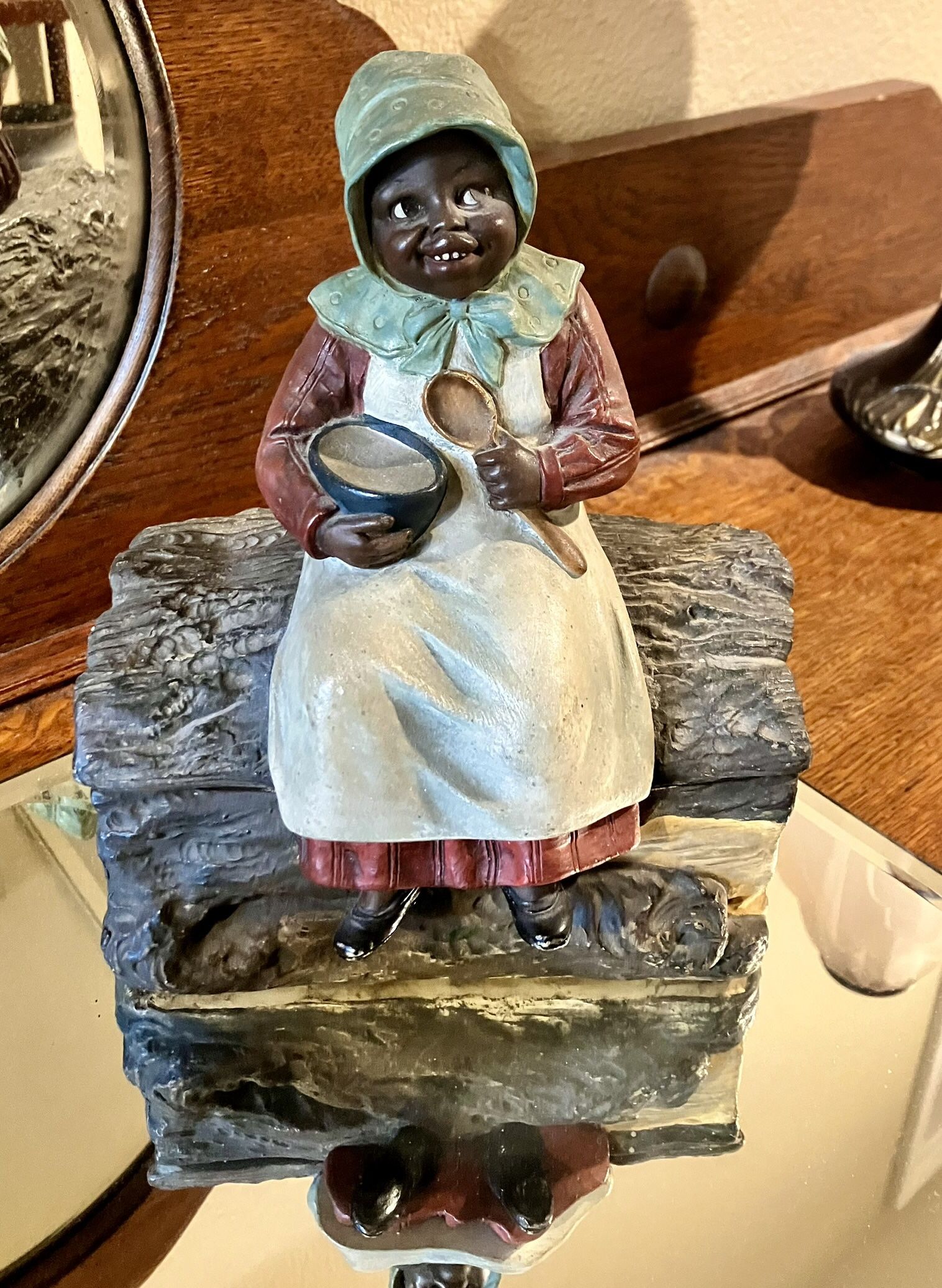 Vintage Pottery Humidor - Collectors Item And Very RARE!