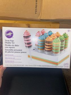 Wilton Treat Pop Set