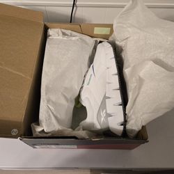 Brand New Zig Dynamics Size 11