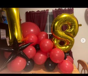 Grab n Go Balloon Garland