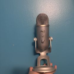 Yeti Microphone
