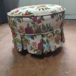 Small Ottoman