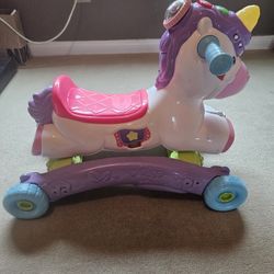 VTech Prance & Rock Learning Unicorn Baby and Toddler Toys