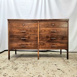Vintage Mid Century Modern Dresser 