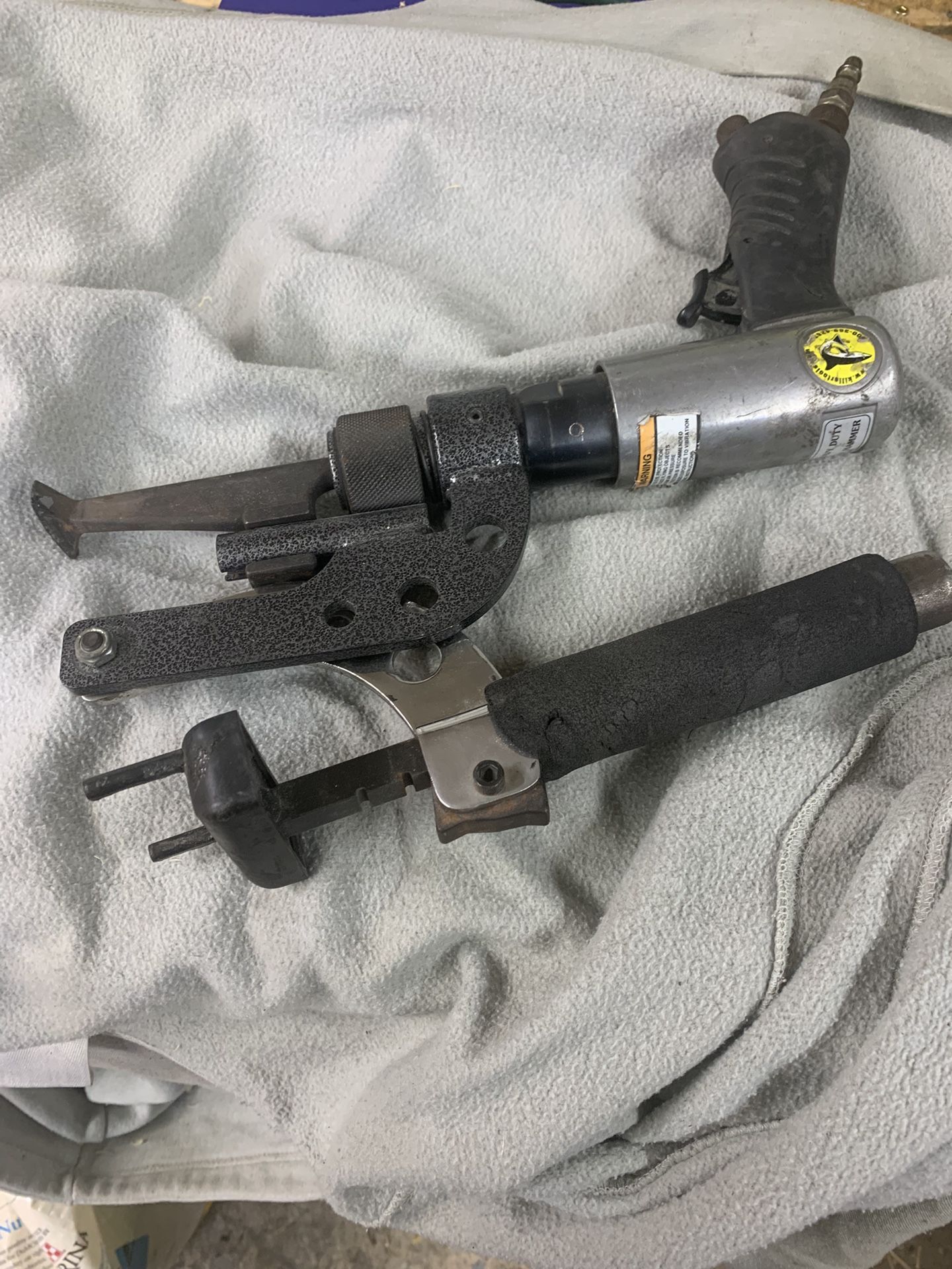 Shark Door Skinning Tool