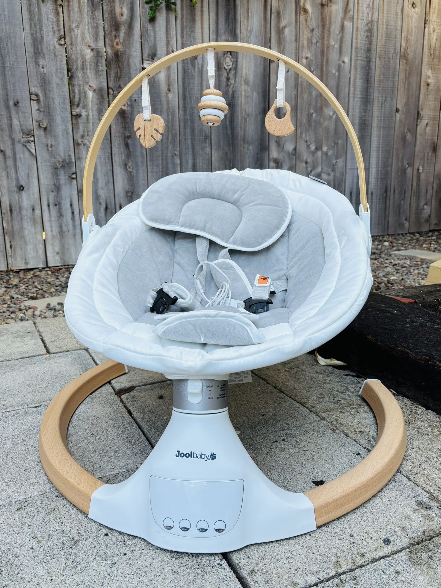 Jool Baby Nova - Motorized Infant Swing