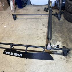 Yakima Bike Rack With One Bike Rail