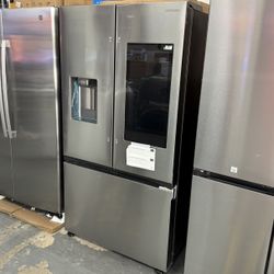 SAMSUNG FRENCH DOOR REFRIGERATOR FAMILY HUB