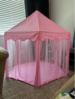 Little girls tent