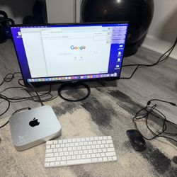 Mac Mini + Monitor Cam
