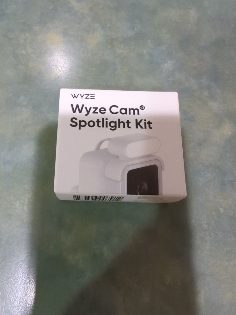 Wyze Cam Spotlight Kit