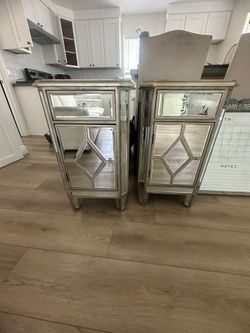 Glass night stands Set of 2