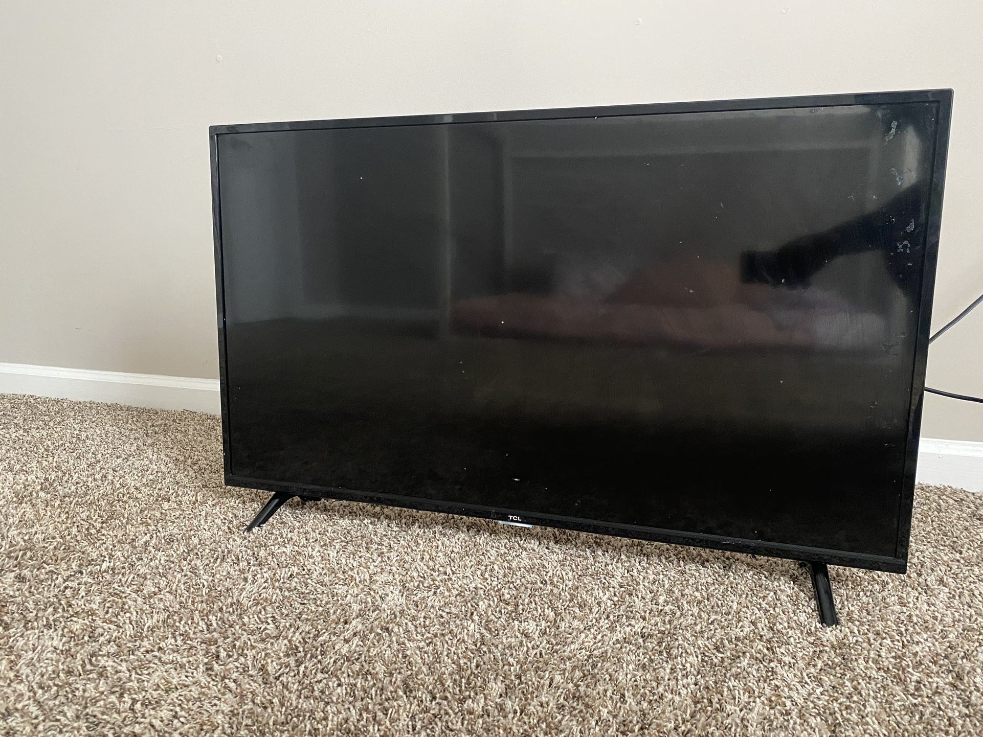 TCL 40" CLASS 3-SERIES FHD LED SMART ANDROID TV - 40S330
