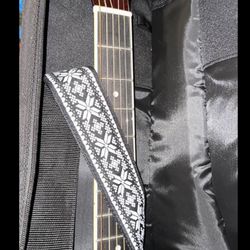 6 String Guitar 