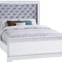 KING 4 PCS Eleanor Upholstered Tufted Bedroom Set White