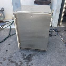Stainless Steel Small Outdoor Refrigerator