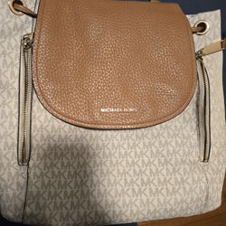 Viv Large Logo and Leather Backpack ( Michael Kors) 