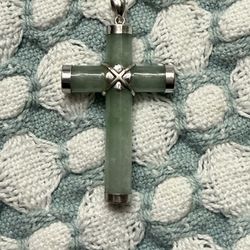 925 Sterling Silver Jade Cross Pendant 