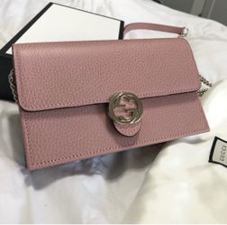 Gucci Wallet On Chain 