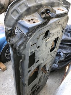 1987 olds cutless supreme drivers door