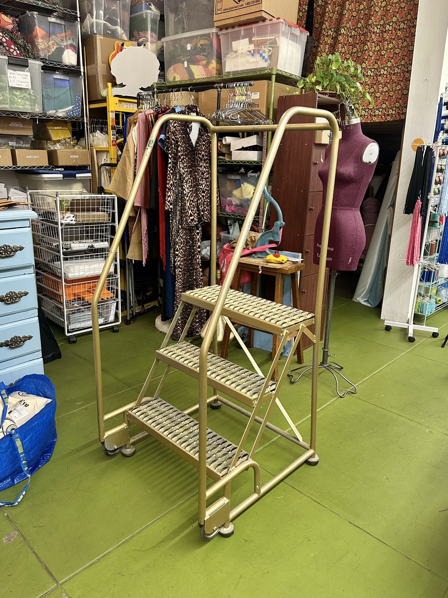 3 Step Mobile Work Ladder Platform Rolling Stairs 5 Feet Tall Gold Industrial Warehouse