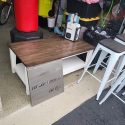Cocktail Table