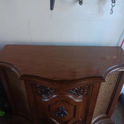 Gorgeous Retro Radio/Cd Player