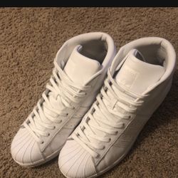 Men’s Adidas Size 11