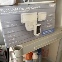 Costco Security Camera With Floodlight