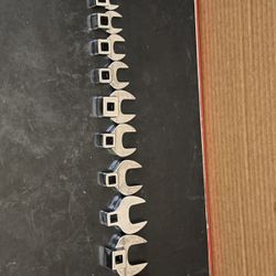 Snap -on Tools 11 pc 3/8" Drive SAE Open-End Crowfoot Wrench Set (3/8-1")