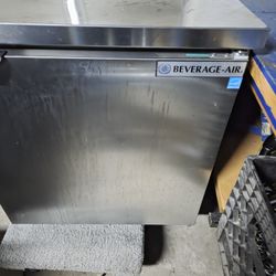 Industrial Freezer Box 