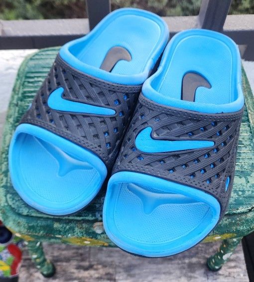 Nike Slides Men's Size 12 (44)