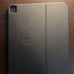 Apple’s Magic Keyboard For iPads 12.9 Inch