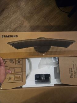 Samsung  monitor with arm and base