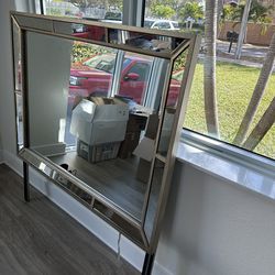 Dresser mirror