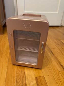 Tiny fridge