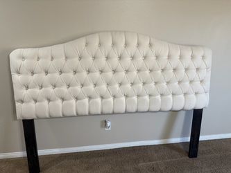 NEED PICKED UP TODAY- King headboard, Frame, and box springs.