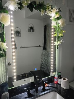 LED Bluetooth Mirror