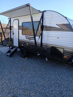 2024 Wildwood T157FBGT